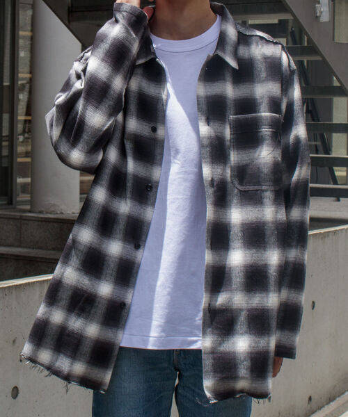 GLOSTER（グロスター）の「【GLOSTER/グロスター】オンブレ チェック オープンカラーシャツ カットオフ USD加工（シャツ/ブラウス・メンズ・ブラック系その他・M/L）」の2枚目の写真