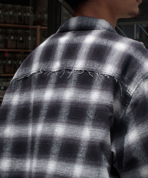 GLOSTER（グロスター）の「【GLOSTER/グロスター】オンブレ チェック オープンカラーシャツ カットオフ USD加工（シャツ/ブラウス・メンズ・ブラック系その他・M/L）」の8枚目の写真