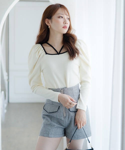 LIPSERVICE（リップサービス）の「スクエアパワショル2wayカットトップス（Tシャツ/カットソー・レディース・ホワイト/その他1/その他2・FREE）」の2枚目の写真