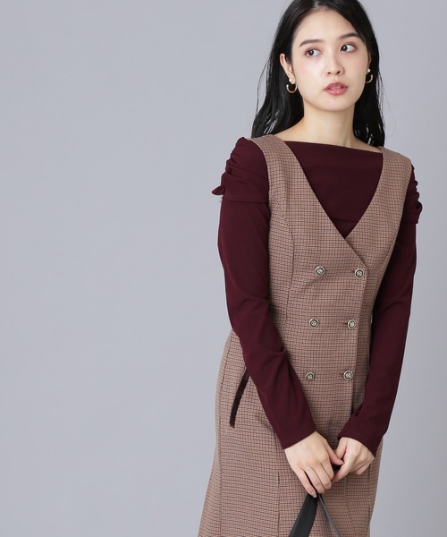 JILL by JILL STUART（ジルバイジルスチュアート）の「◇サイドギャザーオフショルカットソー（Tシャツ/カットソー・レディース・ボルドー/ブラック/パープル・FREE）」の3枚目の写真