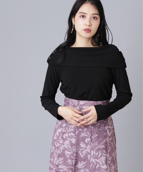 JILL by JILL STUART（ジルバイジルスチュアート）の「◇サイドギャザーオフショルカットソー（Tシャツ/カットソー・レディース・ボルドー/ブラック/パープル・FREE）」の2枚目の写真