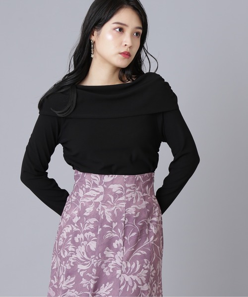 JILL by JILL STUART（ジルバイジルスチュアート）の「◇サイドギャザーオフショルカットソー（Tシャツ/カットソー・レディース・ボルドー/ブラック/パープル・FREE）」の4枚目の写真