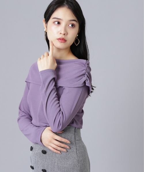 JILL by JILL STUART（ジルバイジルスチュアート）の「◇サイドギャザーオフショルカットソー（Tシャツ/カットソー・レディース・ボルドー/ブラック/パープル・FREE）」の8枚目の写真