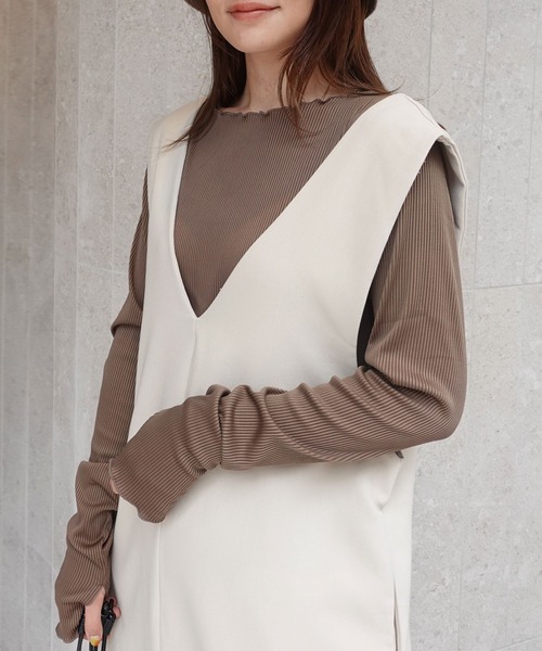 CORNERS（コーナーズ）の「配色見え指穴ウォーマーリブトップス（Tシャツ/カットソー・レディース・ブラック/ベージュ/ブラウン/オフホワイト/カーキ/ブルー・M）」の15枚目の写真