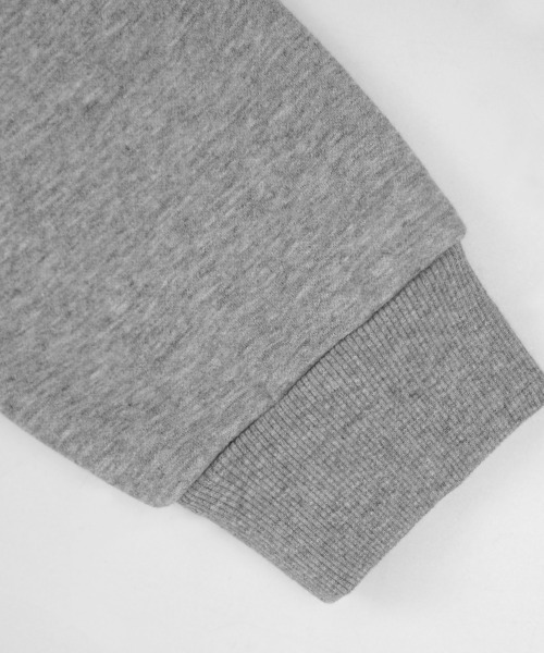 FCMM(エフシーエムエム)の「CLUB ESSENTIAL HOODIE ZIP-UP/クラブエッセンシャルフーディージップアップ(パーカー・メンズ・ブラック/グレー・MEDIUM/LARGE/X-LARGE)」の4枚目の写真