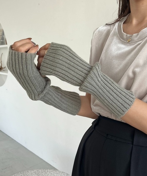 CAPRICIEUX LE'MAGE（カプリシューレマージュ）の「アームウォーマー（アームカバー・レディース・ホワイト/ベージュ/ブラウン/グレー・FREE）」の7枚目の写真