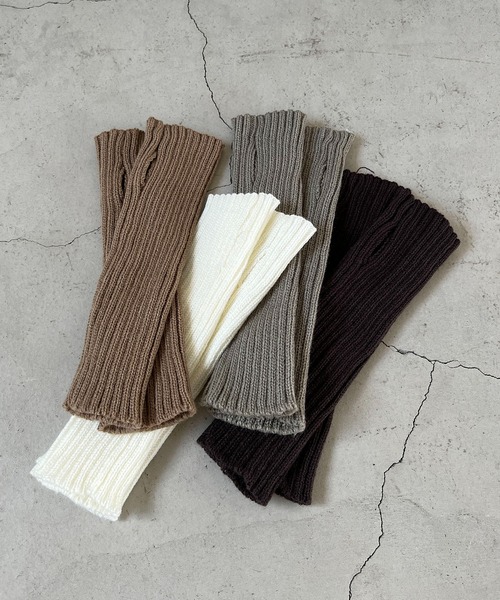 CAPRICIEUX LE'MAGE（カプリシューレマージュ）の「アームウォーマー（アームカバー・レディース・ホワイト/ベージュ/ブラウン/グレー・FREE）」の17枚目の写真