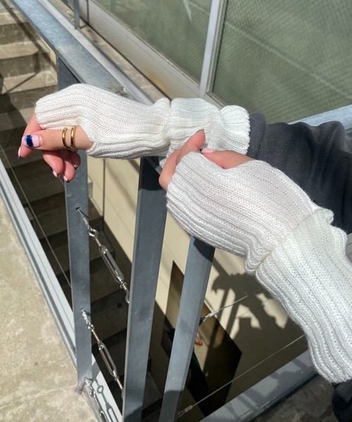 CAPRICIEUX LE'MAGE（カプリシューレマージュ）の「アームウォーマー（アームカバー・レディース・ホワイト/ベージュ/ブラウン/グレー・FREE）」の19枚目の写真