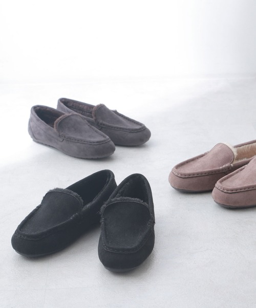 NATURAL BEAUTY BASIC（ナチュラルビューティーベーシック）の「ボアモカシン（モカシン/デッキシューズ・レディース・ベージュ/ブラック/グレー系その他・LARGE/MEDIUM/SMALL）」の2枚目の写真