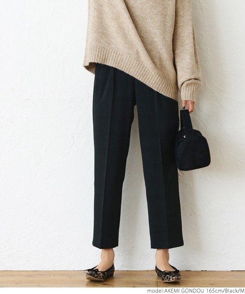 coca(coca)(コカ)の「滑らかウール調テーパードパンツ(その他パンツ・レディース・ベージュ/ネイビー/カーキ/ブラック・M/L)」の6枚目の写真