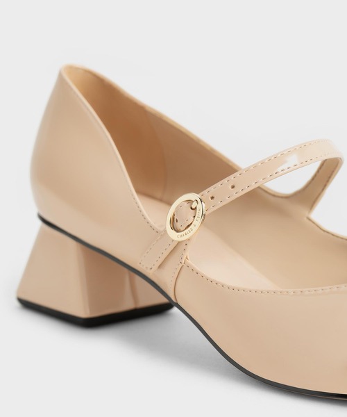 CHARLES & KEITH（チャールズ & キース）の「テーパード スクエアトゥメリージェーン（パンプス・レディース・ブラウン系その他3/ブラック/オフホワイト/ブラック系その他6/アイボリー・24.5cm/25.5cm/22.5cm/23.5cm/25cm/23cm/22cm）」の12枚目の写真