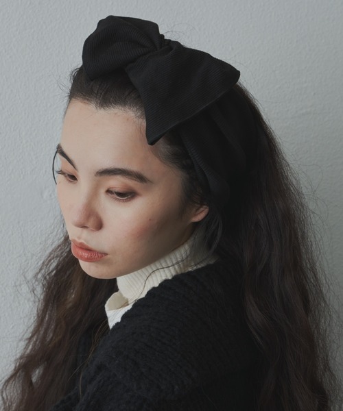 Libra Cue(リブラ キュー)の「リブニットターバン(ヘアバンド・レディース・ベージュ/ブラック・FREE)」の5枚目の写真
