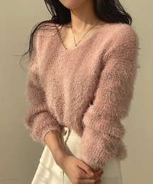Vネックカラーシャギーニット