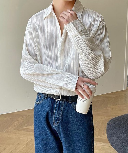 NOWLE（ノウル）の「【NOWLE】ストライプ エンボス レギュラーカラー シャツ（シャツ/ブラウス・メンズ・ベージュ/ブラック/ホワイト・MEDIUM/LARGE/X-LARGE）」の8枚目の写真