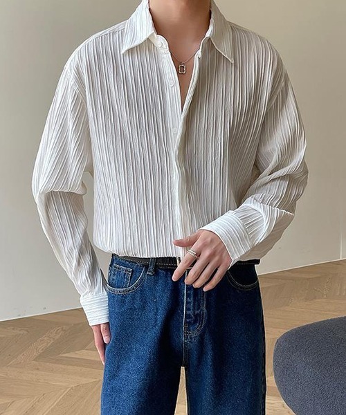 NOWLE（ノウル）の「【NOWLE】ストライプ エンボス レギュラーカラー シャツ（シャツ/ブラウス・メンズ・ベージュ/ブラック/ホワイト・MEDIUM/LARGE/X-LARGE）」の9枚目の写真