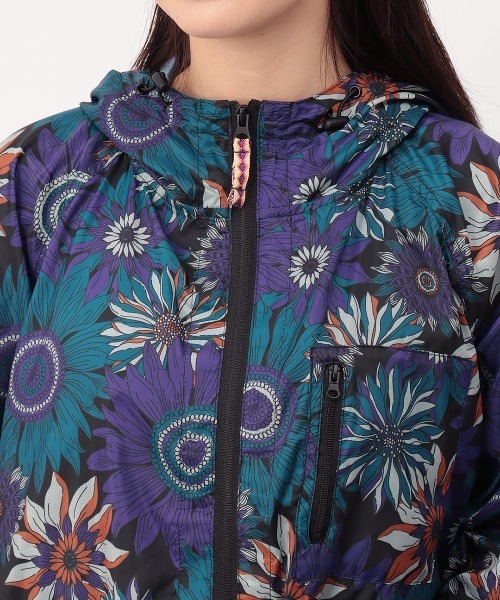 チチカカ（チチカカ）の「撥水ポケッタブルブルゾン（ブルゾン・レディース・ブラック/アイボリー/ネイビー・FREE）」の19枚目の写真