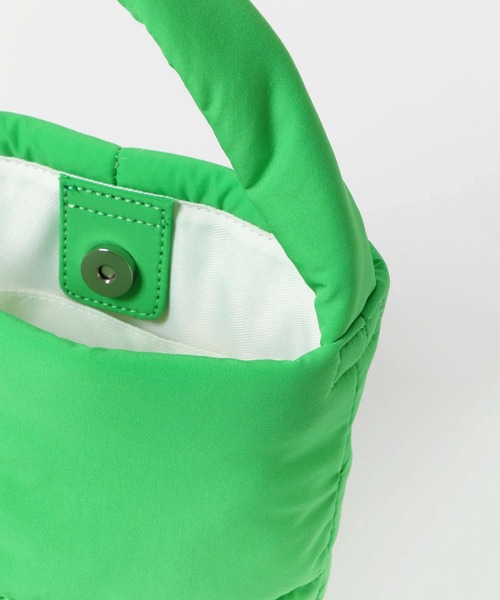 SENSE OF PLACE by URBAN RESEARCH（センスオブプレイスバイアーバンリサーチ）の「パフミニハンドルバッグ（ハンドバッグ・レディース・グリーン/アイボリー/ブラック・ONE）」の9枚目の写真