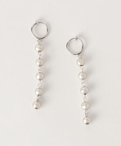 Causerie（コズリ）の「＜Causerie＞メタルボール 5ドロップ イヤリング（イヤリング・レディース・シルバー/ゴールド・FREE）」の2枚目の写真