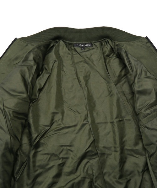 LUXSTYLE（ラグスタイル）の「中綿シームレスMA-1ブルゾン（MA-1・メンズ・ホワイト/カーキ/ブラック・M/L/XL）」の17枚目の写真