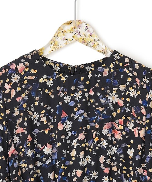 ANEVER(アンエバー)の「洗える【NEW SEDUM】2WAY ワンピース(ワンピース・レディース・ホワイト系/ブラック系・38)」の11枚目の写真