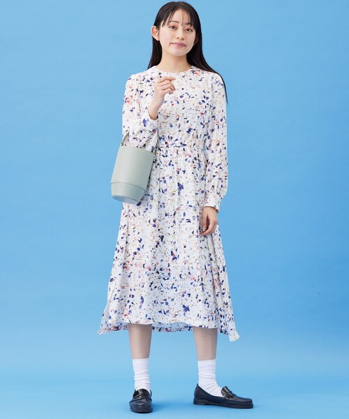 ANEVER(アンエバー)の「洗える【NEW SEDUM】2WAY ワンピース(ワンピース・レディース・ホワイト系/ブラック系・38)」の15枚目の写真