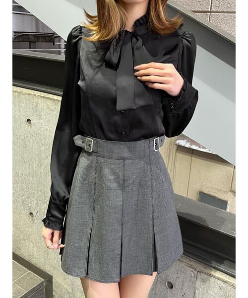 EATME(イートミー)の「サイドベルトタックスカート(スカート・レディース・ブラック/ベージュ/その他1・SMALL/MEDIUM)」の5枚目の写真