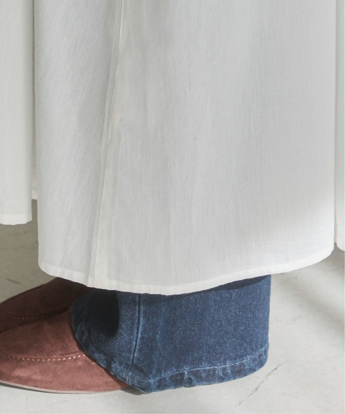 ANGIE(アンジー)の「ボリュームスリーブ バンドカラー シャツワンピース(シャツワンピース・レディース・ブルー系その他/パープル系その他/オレンジ系その他/ブラック/オフホワイト/ロイヤルブルー/ブラウン系その他/ホワイト系その他/ブルー × パープル/ホワイト×ブルー/ベージュ系1/ホワイト系1/ダークブラウン系1/ブルー系1・MEDIUM/LARGE)」の20枚目の写真