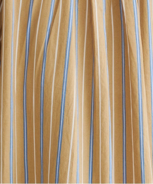 ANGIE(アンジー)の「ボリュームスリーブ バンドカラー シャツワンピース(シャツワンピース・レディース・ブルー系その他/パープル系その他/オレンジ系その他/ブラック/オフホワイト/ロイヤルブルー/ブラウン系その他/ホワイト系その他/ブルー × パープル/ホワイト×ブルー/ベージュ系1/ホワイト系1/ダークブラウン系1/ブルー系1・MEDIUM/LARGE)」の15枚目の写真