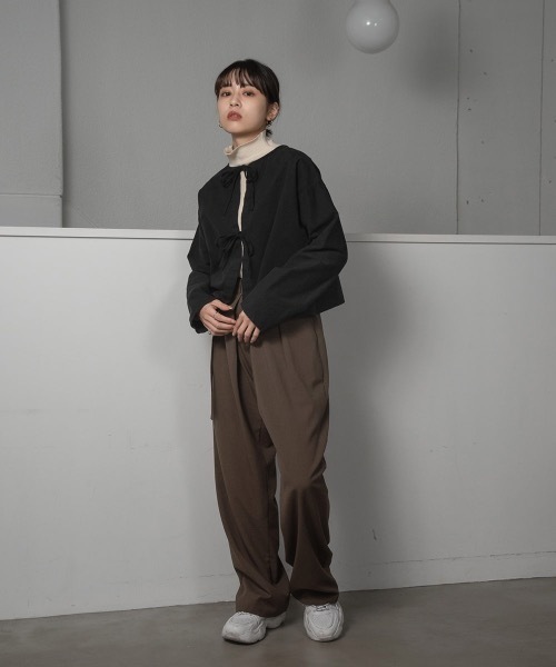lawgy(ラウジー)の「ribbon design tops(シャツ/ブラウス・レディース・ブラック/アイボリー・FREE)」の9枚目の写真