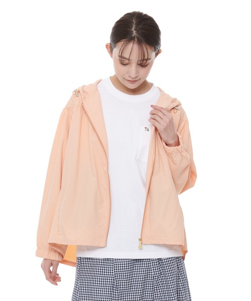 Arnold Palmer（アーノルドパーマー）の「ナイロン ギャザー パーカー（マウンテンパーカー・レディース・ブルー/コーラル/グレー/グリーン・L/M/S）」の4枚目の写真