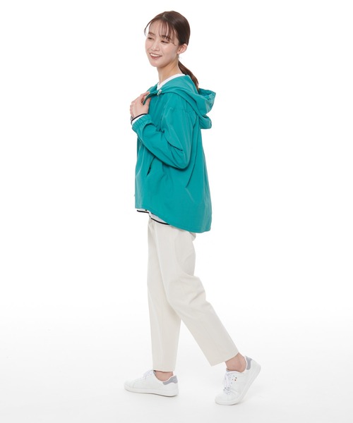 Arnold Palmer（アーノルドパーマー）の「ナイロン ギャザー パーカー（マウンテンパーカー・レディース・ブルー/コーラル/グレー/グリーン・L/M/S）」の20枚目の写真