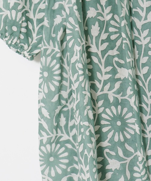 チャイハネ(チャイハネ)の「【チャイハネ】ブロリカシュクールカーディガン ワンピース 2WAY(カーディガン/ボレロ・レディース・ホワイト/レッド/ブルー/グレー・FREE)」の11枚目の写真