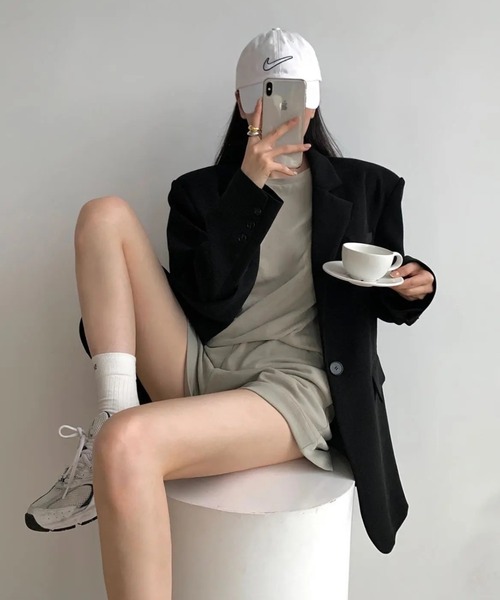gossip!ロサンゼルス(ゴシップロサンゼルス)の「ビッグシルエットカジュアルスーツジャケット(テーラードジャケット・レディース・ブラック/グレー・FREE)」の3枚目の写真