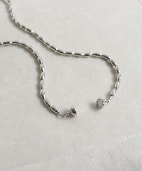 fredy emue（フレディエミュ）の「ライスチェーンマグネットネックレス（ネックレス・レディース・シルバー/ゴールド・FREE）」の5枚目の写真