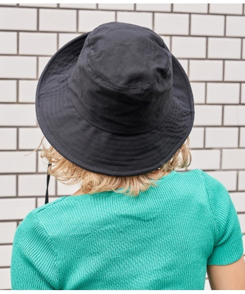 anap mimpi（アナップミンピ）の「ストラップ付きバケットハット（ハット・レディース・ホワイト/ブラック/ベージュ・FREE）」の5枚目の写真