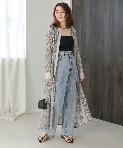 Bab(バブ)の「ジャガード小花柄シャツワンピース(ワンピース・レディース・ベージュ/ライトグレー・M)」の8枚目の写真