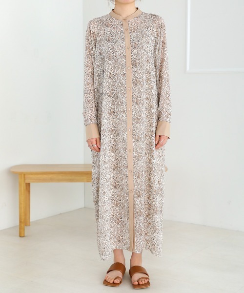 Bab(バブ)の「ジャガード小花柄シャツワンピース(ワンピース・レディース・ベージュ/ライトグレー・M)」の21枚目の写真