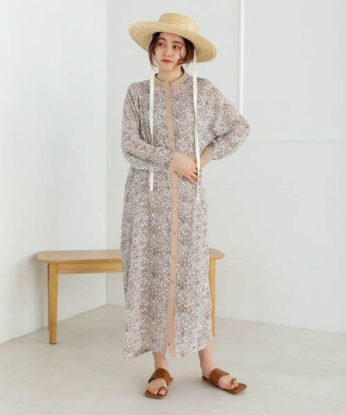 Bab(バブ)の「ジャガード小花柄シャツワンピース(ワンピース・レディース・ベージュ/ライトグレー・M)」の7枚目の写真