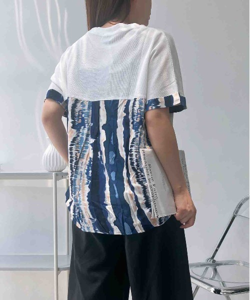 AS KNOW AS plus(アズノゥアズプラス)の「○切替ワッフル半袖プルオーバー(Tシャツ/カットソー・レディース・ブルー/ホワイト/ブラック/ダークグリーン/ベージュ/ブラック系/ベージュ系/ダークグリーン系/ホワイト系/ベージュ系1/ホワイト系1/ダークグリーン系1/ベージュ系2/ホワイト系3/ベージュ系3/グレー系/ホワイト系4・FREE)」の1枚目の写真