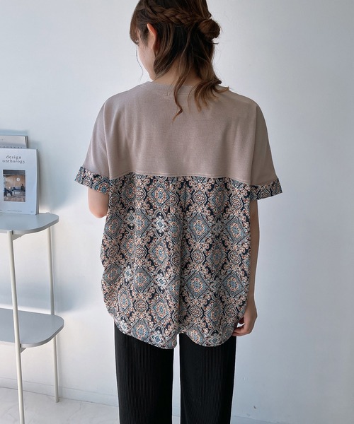AS KNOW AS plus(アズノゥアズプラス)の「○切替ワッフル半袖プルオーバー(Tシャツ/カットソー・レディース・ブルー/ホワイト/ブラック/ダークグリーン/ベージュ/ブラック系/ベージュ系/ダークグリーン系/ホワイト系/ベージュ系1/ホワイト系1/ダークグリーン系1/ベージュ系2/ホワイト系3/ベージュ系3/グレー系/ホワイト系4・FREE)」の12枚目の写真
