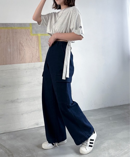 EPIMI E'PIMMY(エピミエピミー)の「デニムルーズカーゴパンツ(デニムパンツ・レディース・グレー/ブルー/ブラック/ネイビー・MEDIUM)」の22枚目の写真