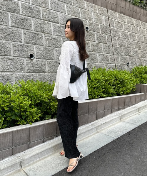 Olu.（オルドット）の「ベルベットシアーイージーパンツ（その他パンツ・レディース・シルバー/ブラック・FREE）」の5枚目の写真