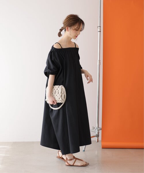 frames RAY CASSIN（フレームスレイカズン）の「WEB限定　裾ドロストサックワンピース（ワンピース・レディース・ブラック/ベージュ・FREE）」の22枚目の写真