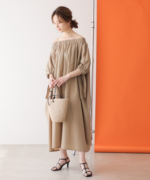 frames RAY CASSIN（フレームスレイカズン）の「WEB限定　裾ドロストサックワンピース（ワンピース・レディース・ブラック/ベージュ・FREE）」の16枚目の写真