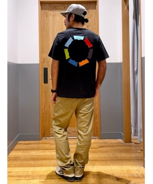 Levi's（リーバイス）の「【Levi's】リラックスフィット半袖Ｔ（Tシャツ/カットソー・メンズ・ブラック・M/S/L）」の14枚目の写真