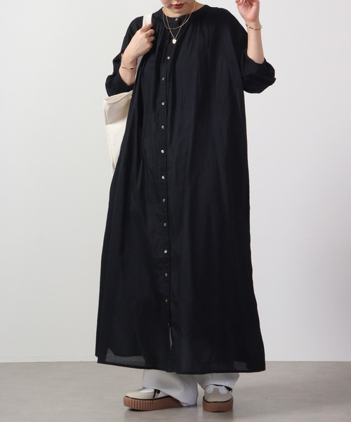 lil nina(リルニーナ)の「lil nina コットンボイル シャーリングシャツワンピース(シャツワンピース・レディース・ブラック/オフホワイト/ブルー系・FREE)」の9枚目の写真