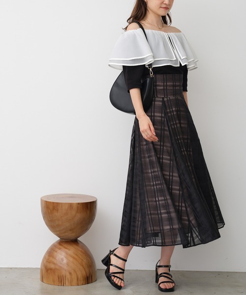 one after another NICE CLAUP(ワンアフターアナザーナイスクラップ)の「2wayフリルテレコトップス(Tシャツ/カットソー・レディース・杢グレー/アイボリー/ブラック・FREE)」の8枚目の写真