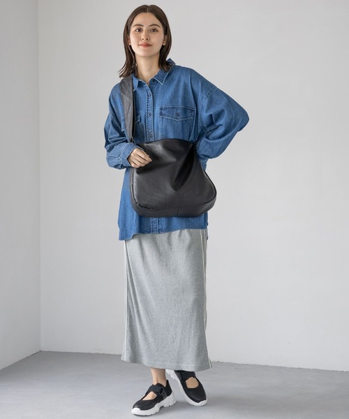 LEPSIM（レプシィム）の「フェイクレザーソフト斜め掛けバッグ　967368（ショルダーバッグ・レディース・アイボリー/ブラック・ONE SIZE）」の7枚目の写真