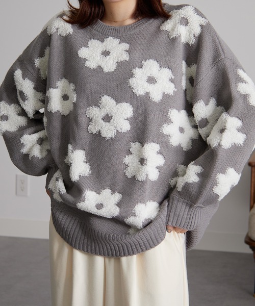 花花！　　マーク&ロナ　ラグランニット春秋用　ホワイト　38 花柄ジャカードニットプルオーバー - ベルーナ【公式】