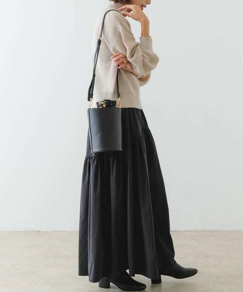 RODE SKO（ロデスコ）の「『2WAY仕様』RODESKO×ミュシャコラボバケツバッグ（ショルダーバッグ・レディース・ベージュ/ブラック・ONE）」の7枚目の写真